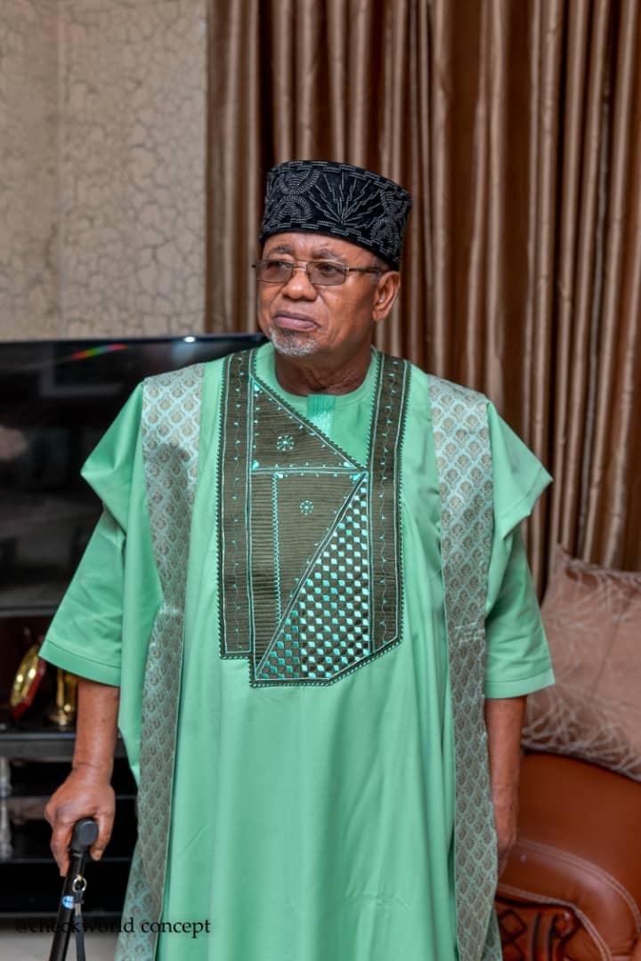 Sir Paul Ezeanyagu(KSJI) KSS